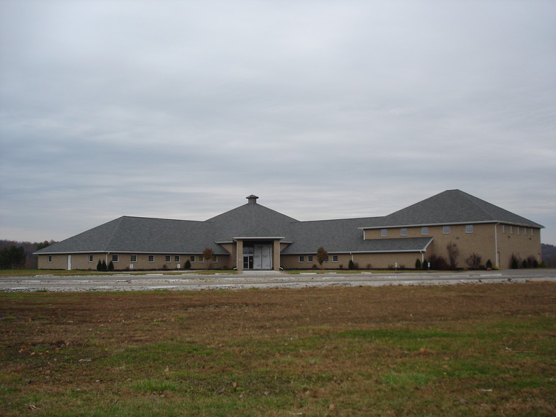 1320-1388 Boston Rd, Nashport, OH for sale - Primary Photo - Image 1 of 1