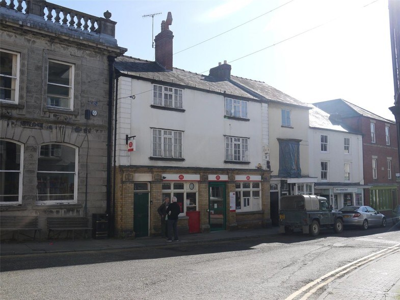 63 Bridge St, Kington for sale - Primary Photo - Image 1 of 1