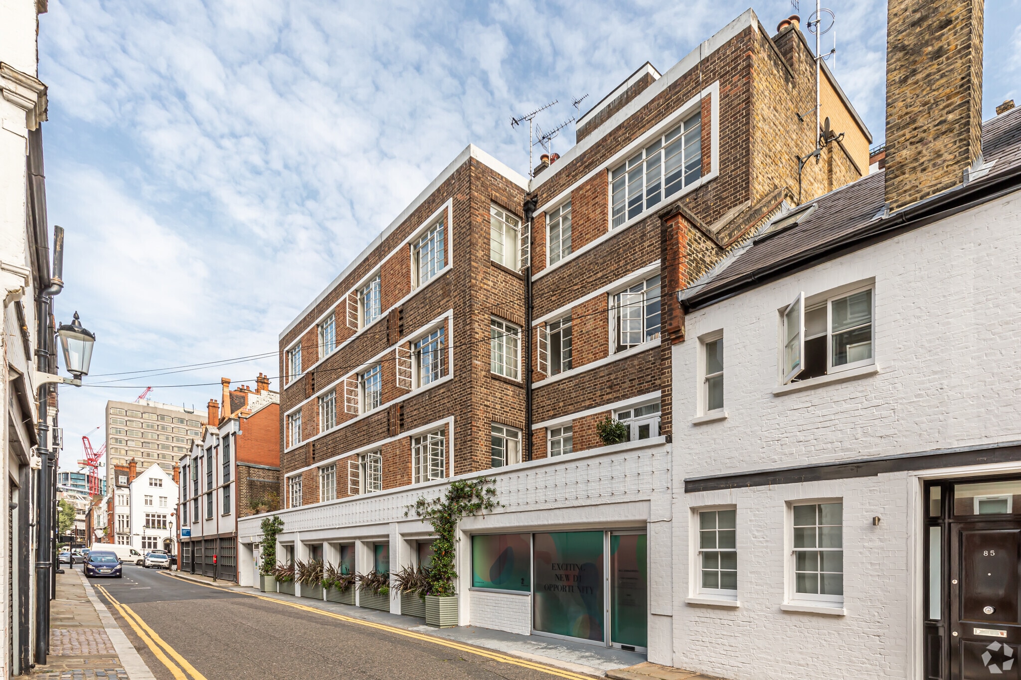 77-83 Pavilion Rd, London for sale Primary Photo- Image 1 of 1