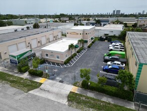 117 Miller Way, West Palm Beach, FL for rent Building Photo- Image 2 of 8