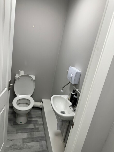 8 Fleshers Vennel, Perth for sale - Building Photo - Image 3 of 5