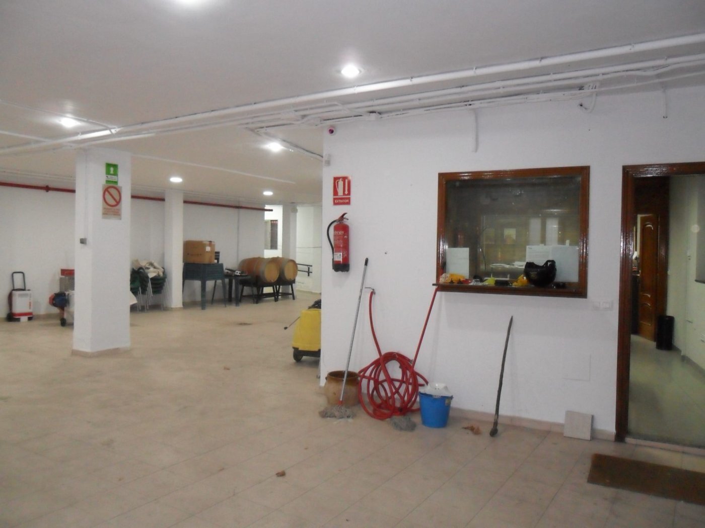 Retail in Cáceres, Cáceres for sale Building Photo- Image 1 of 10