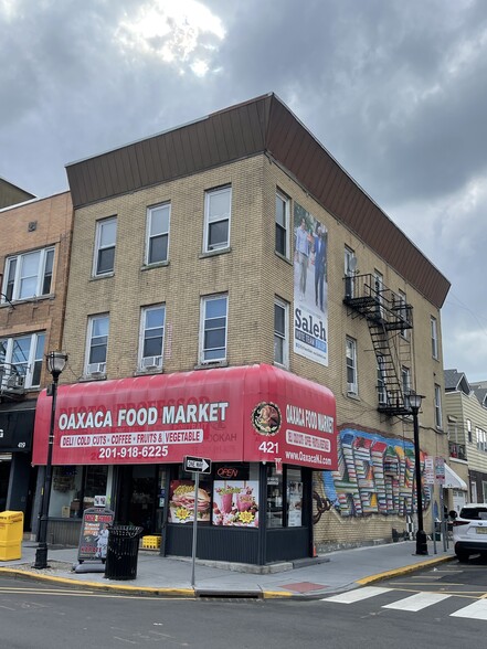 421 Central Ave, Jersey City, NJ for sale - Building Photo - Image 1 of 1