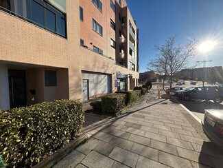 More details for de, 29, Arroyo de la Encomienda - Retail for Sale
