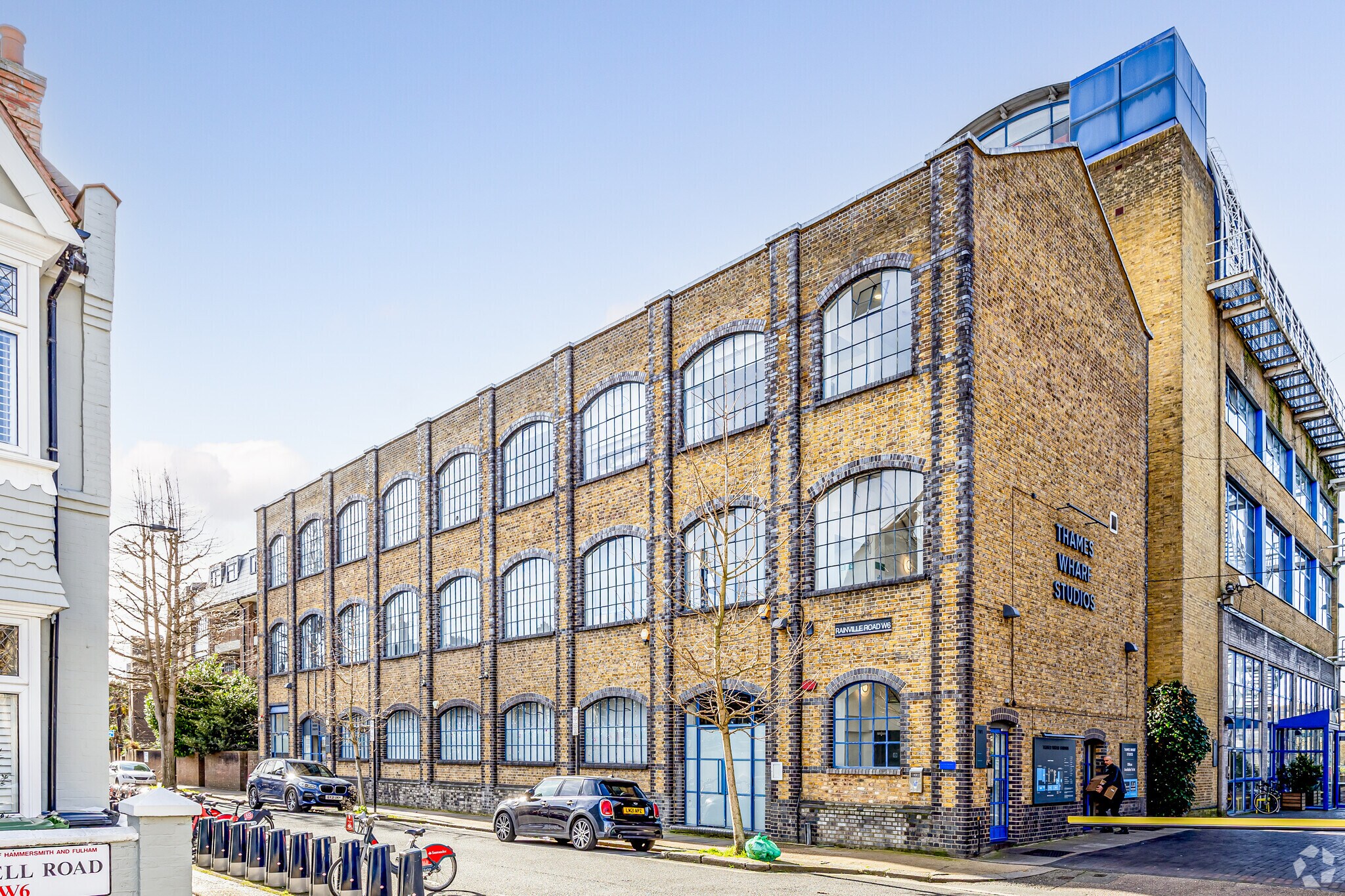 Rainville Rd, London to rent Primary Photo- Image 1 of 26