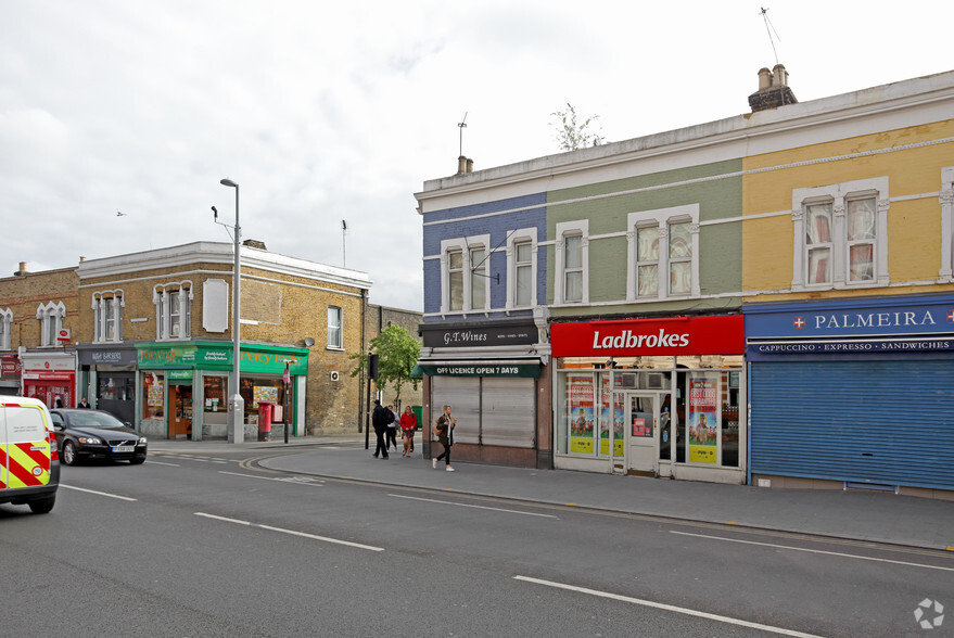 238 High Road Leyton, London for sale - Building Photo - Image 2 of 8