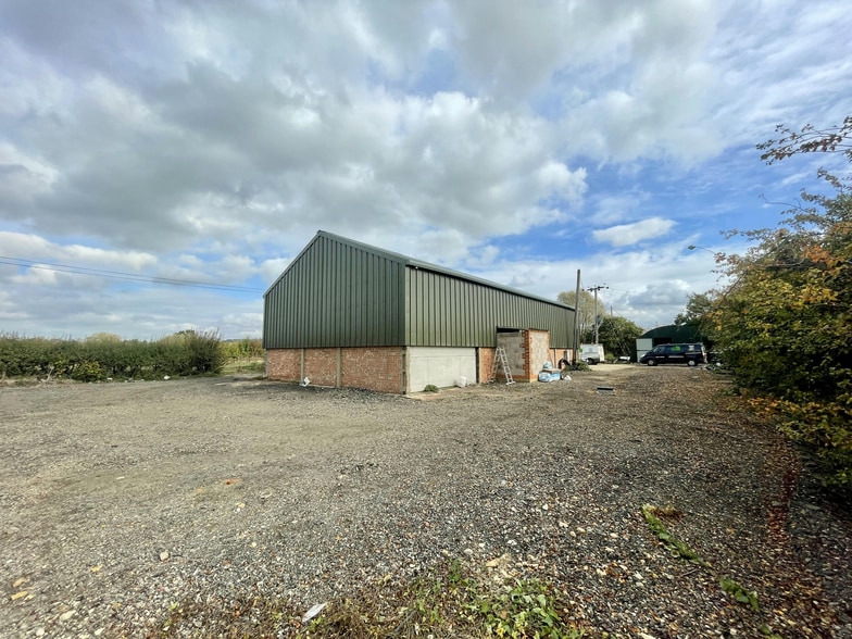 Bicester Rd, Brill to rent - Interior Photo - Image 3 of 4