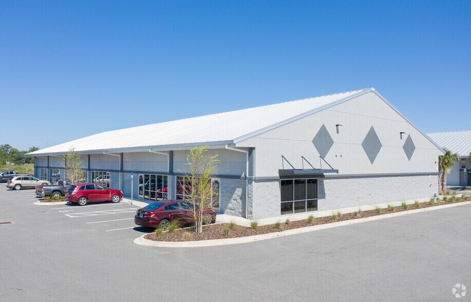 8200 Cypress Plaza Dr, Jacksonville, FL 32256 UK