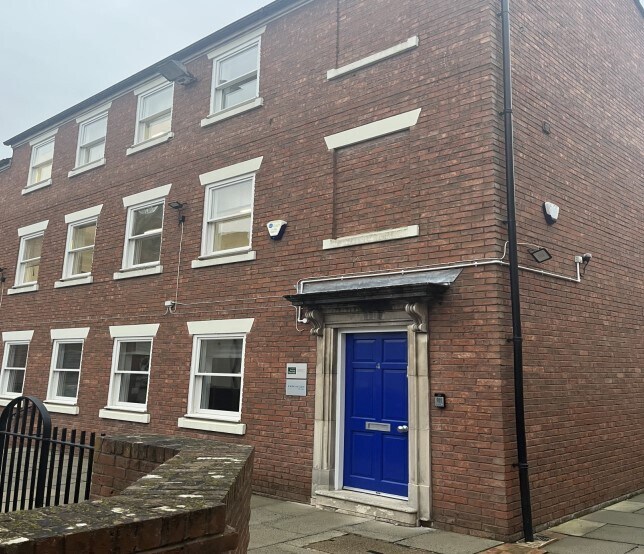 4 Winckley Sq, Preston for sale Primary Photo- Image 1 of 11