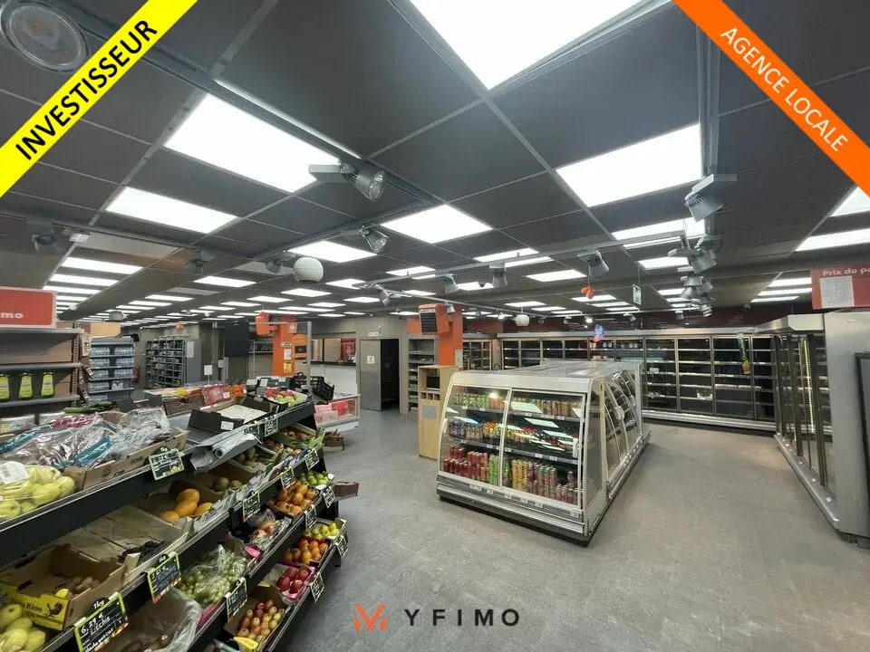 Vente Commerce 864 m² - Photo 1