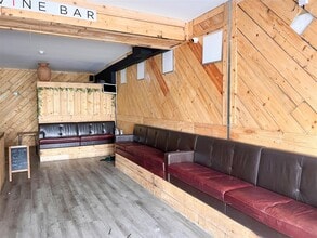 20 Robertson St, Hastings to rent Interior Photo- Image 1 of 2