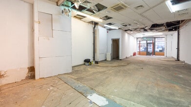 15 George St, Croydon to rent Interior Photo- Image 1 of 7