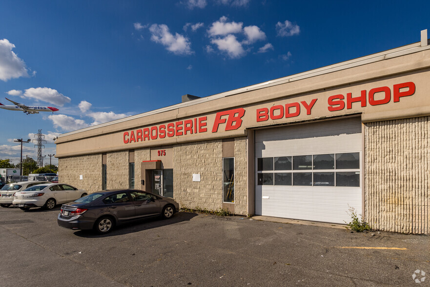 975 Boul Montréal-Toronto, Dorval, QC for rent - Building Photo - Image 3 of 5