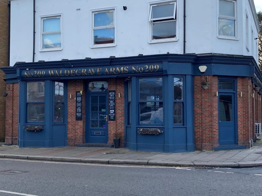 209 Waldegrave Rd, Teddington for sale Primary Photo- Image 1 of 1