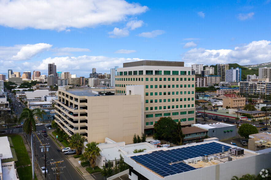 1401 S Beretania St, Honolulu, HI for rent - Building Photo - Image 2 of 4