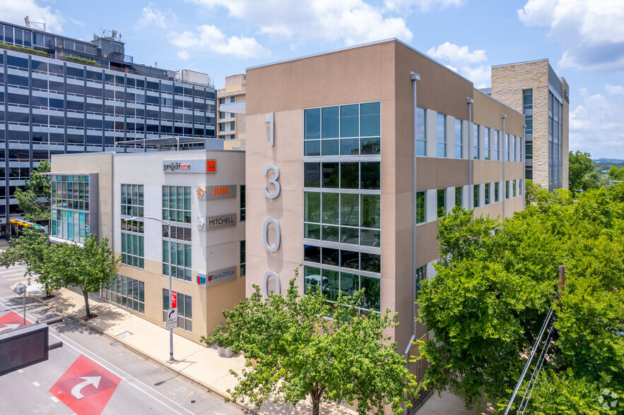 1300 Guadalupe St, Austin, TX for sale - Building Photo - Image 1 of 1