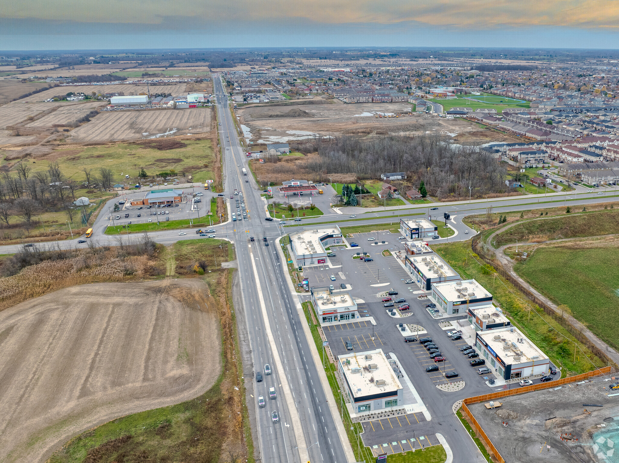 Upper Centennial Pky, Hamilton, ON for rent Building Photo- Image 1 of 25