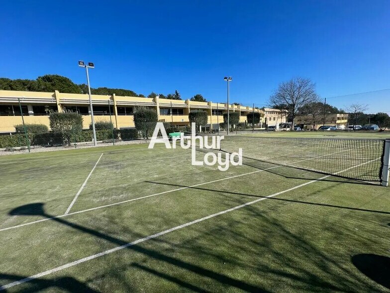 Office in Valbonne to rent - Building Photo - Image 3 of 8