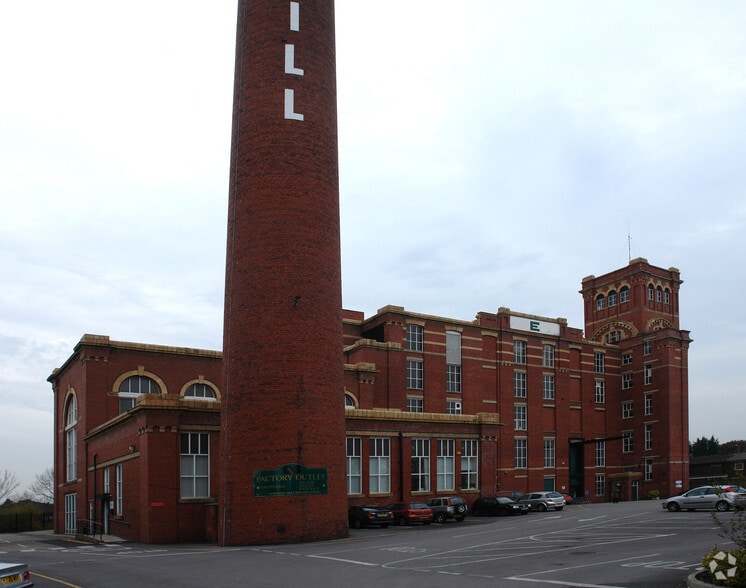 Flapper Fold Ln, Manchester for sale - Primary Photo - Image 1 of 1