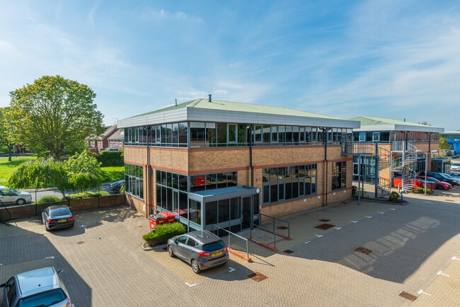 More details for Beaconsfield Rd, Hatfield - Office to Rent