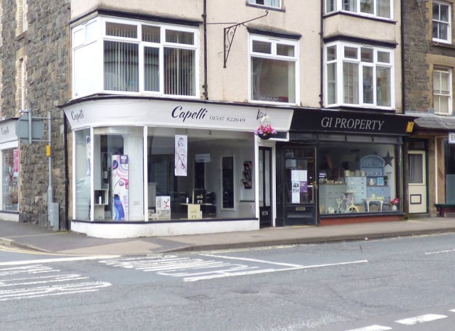 1-1A Temple St, Llandrindod Wells for sale Primary Photo- Image 1 of 1