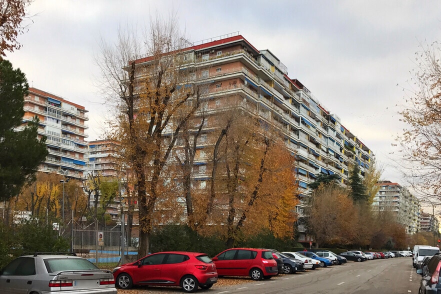 Calle Pozo Nieve, 1, Torrejón de Ardoz, Madrid for sale - Primary Photo - Image 1 of 1