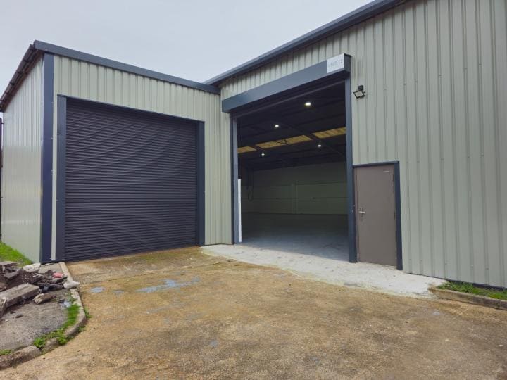 12 Dunraven St, Tonypandy for sale Building Photo- Image 1 of 1