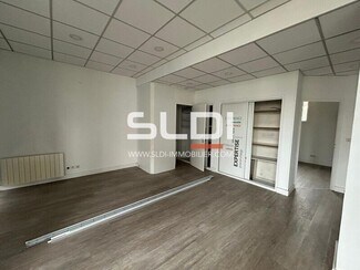 More details for Rue Pierre Dugelay, Neuville-sur-Saône - Retail for Sale
