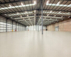 Wilcock Rd, Haydock to rent Interior Photo- Image 2 of 4