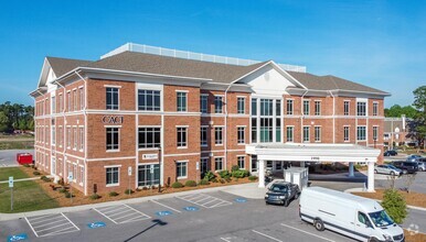 1990 Fordham Dr, Fayetteville, NC for sale Primary Photo- Image 1 of 1