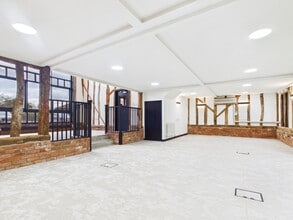 Bramford Rd, Ipswich to rent Interior Photo- Image 2 of 3