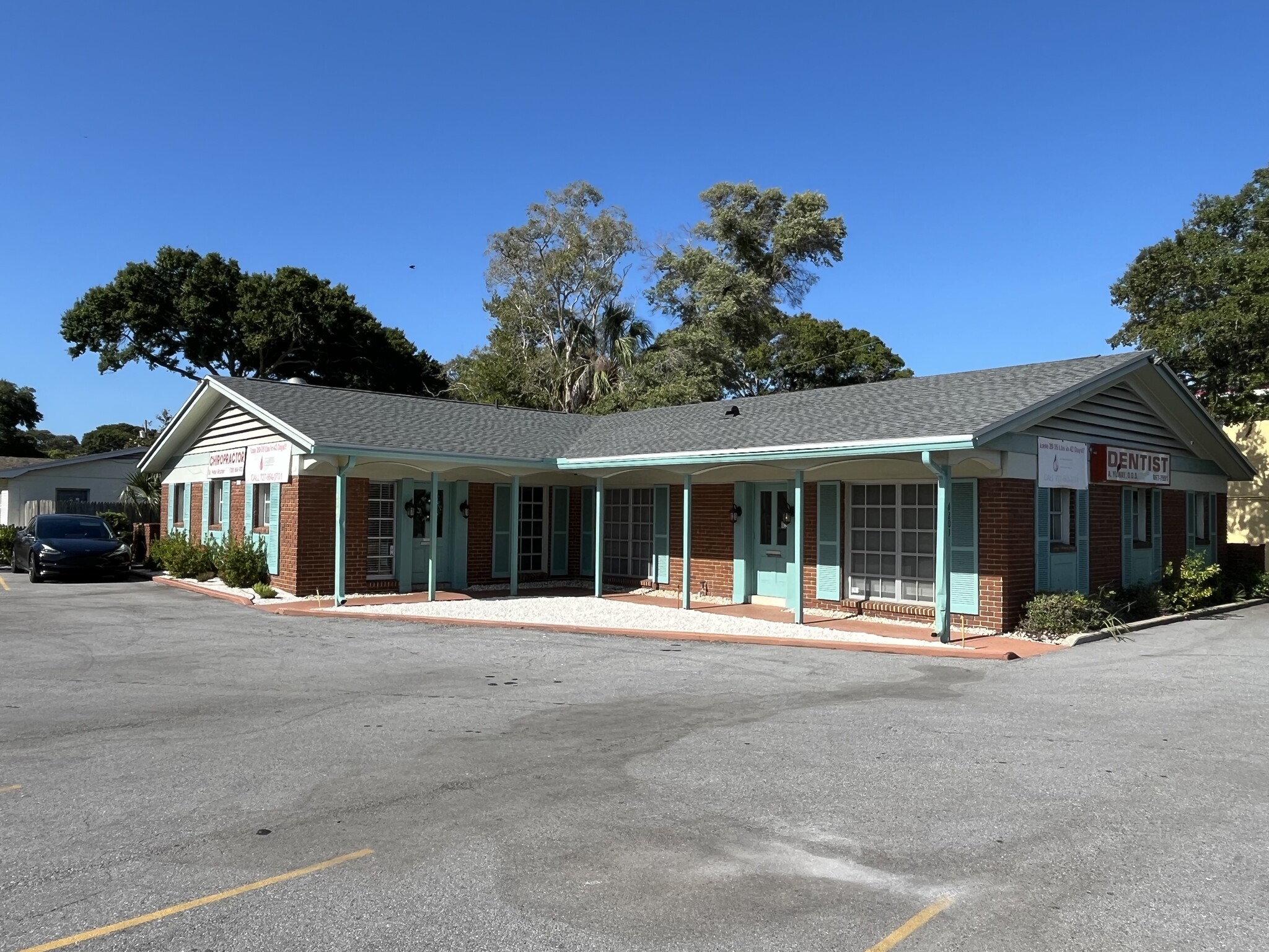 6201 Dr Martin Luther King Jr St S, Saint Petersburg, FL for rent Building Photo- Image 1 of 9