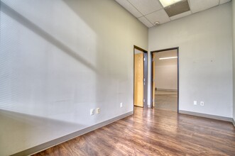 580 Burbank St, Broomfield, CO for rent Building Photo- Image 2 of 6