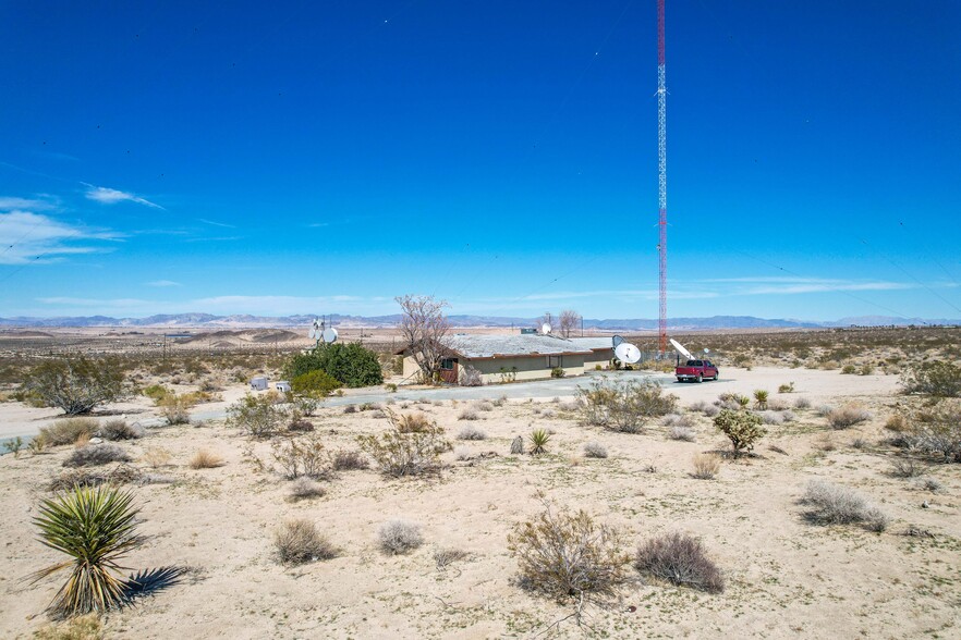 68479 Twentynine Palms, Twentynine Palms, CA for sale - Primary Photo - Image 1 of 31