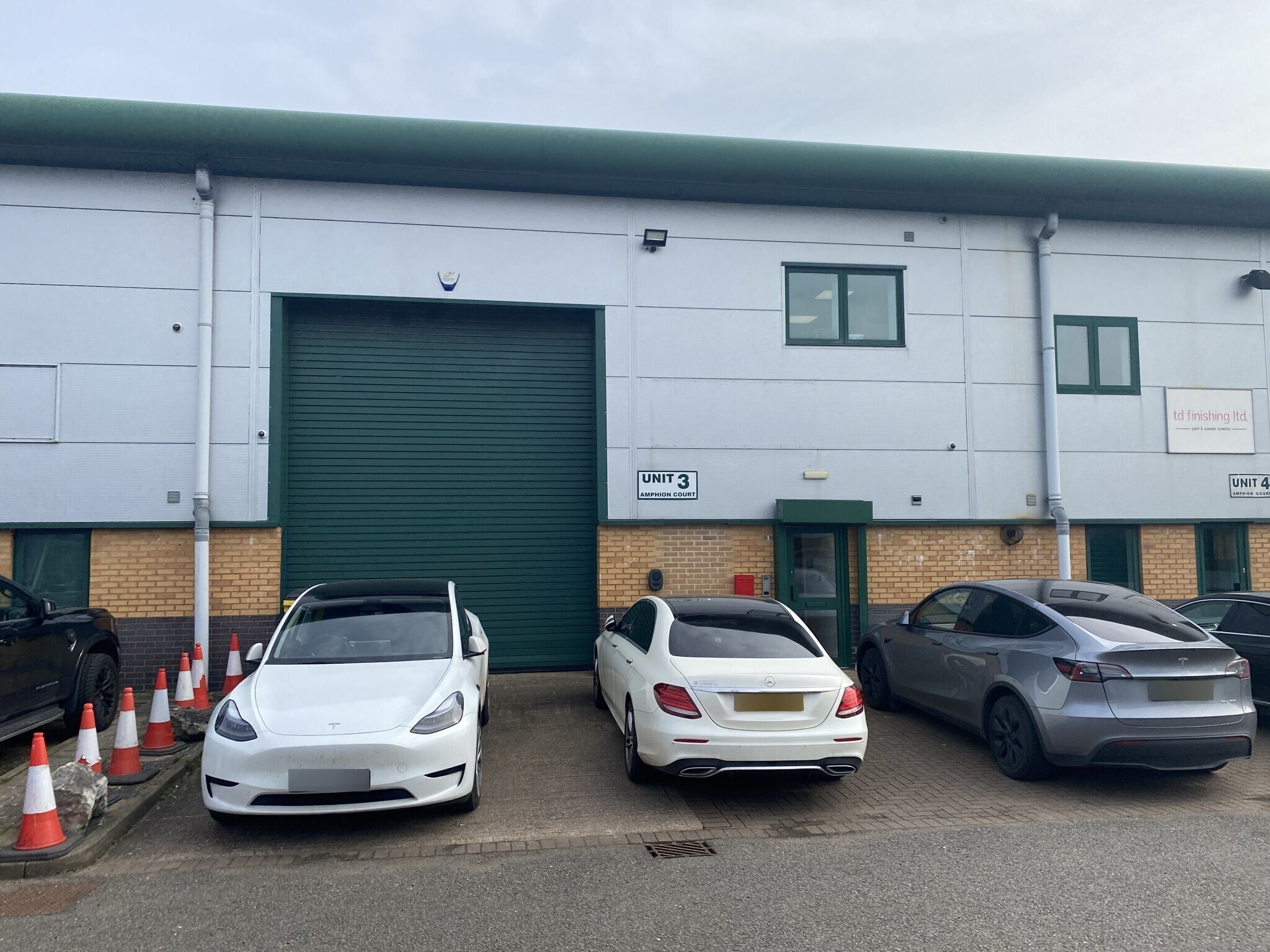 Unit 3 Amphion Court, Rear of Hale Trading Estate, Tipton to rent Building Photo- Image 1 of 1