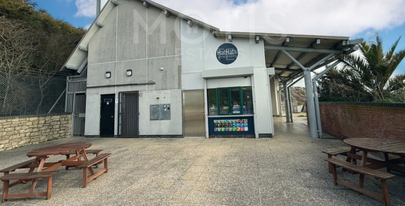 9 Wear Bay Road, Folkestone to rent Primary Photo- Image 1 of 2