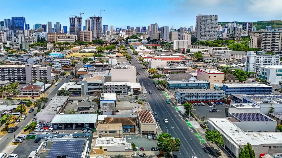 1857 King St S, Honolulu, HI for sale - Building Photo - Image 2 of 5