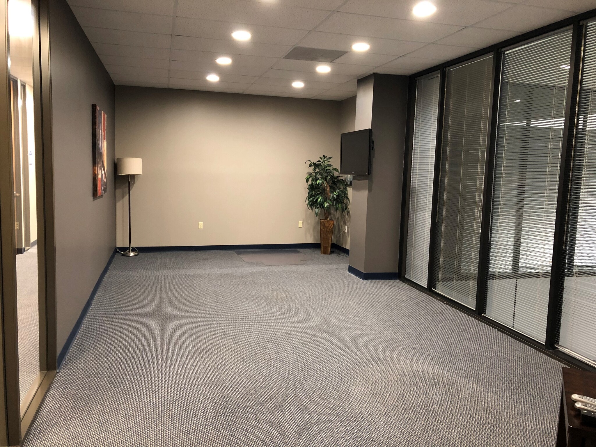 10701 Corporate Dr, Stafford, TX to rent Building Photo- Image 1 of 2