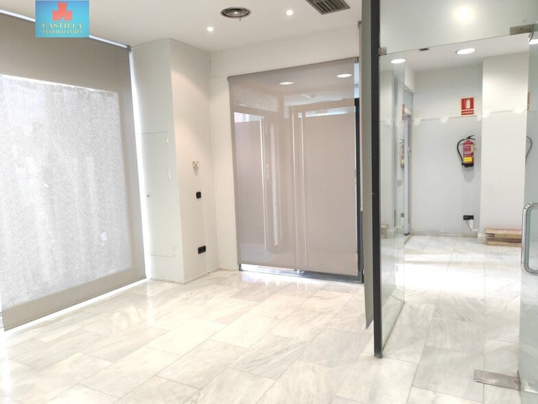 Retail in Ávila, Ávila to rent - Interior Photo - Image 3 of 6
