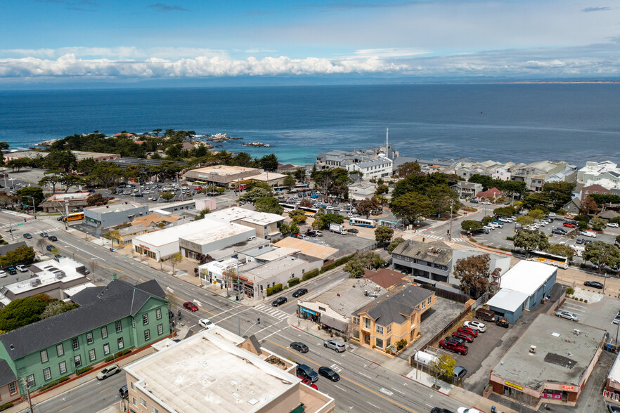 786 Lighthouse Ave, Monterey, CA for sale - Building Photo - Image 1 of 1