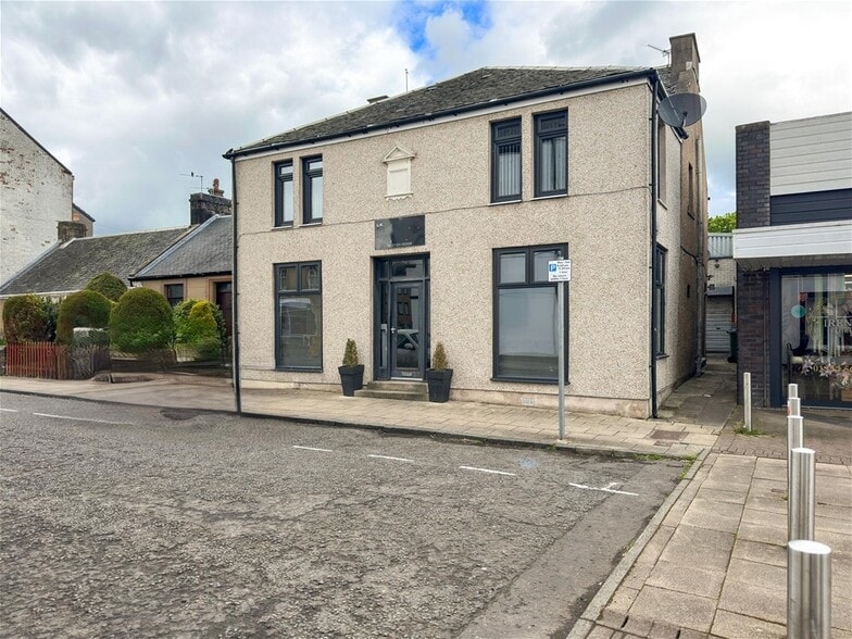 31 King St, Stenhousemuir for sale - Building Photo - Image 1 of 9