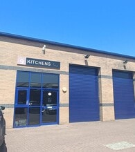 Inner St, Grantham to rent Building Photo- Image 1 of 2