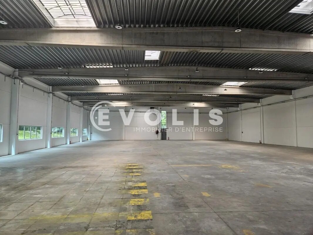 8 Rue Jacqueline Auriol, Chilly-Mazarin to rent Interior Photo- Image 1 of 2