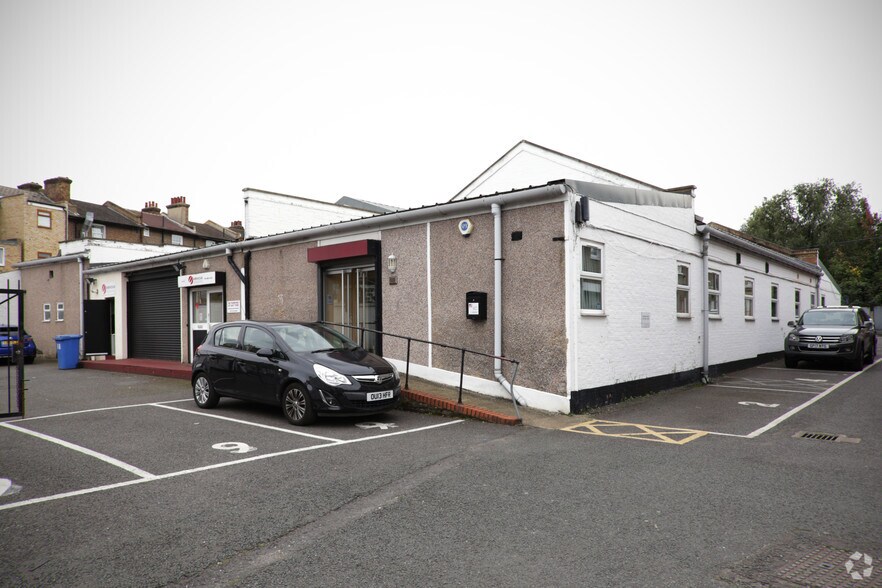 Southbrook Rd Burnt Ash Road, London SE12 8LG