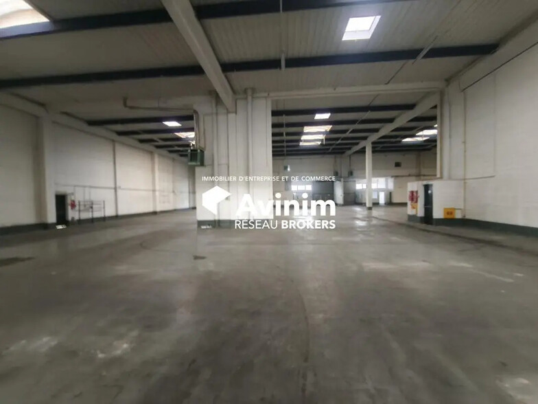 Industrial in Bonneuil-sur-Marne to rent - Building Photo - Image 3 of 9