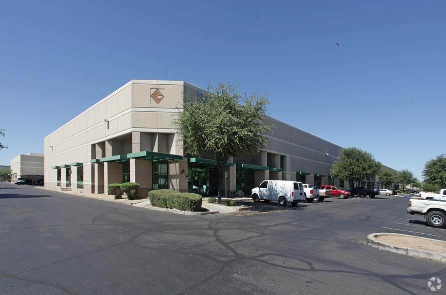 1019 N Colorado St, Gilbert, AZ for rent - Building Photo - Image 1 of 7