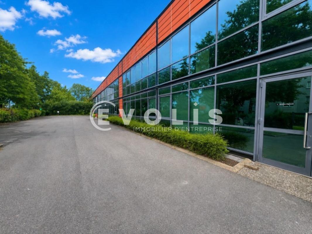 Light Industrial in Alfortville to rent Building Photo- Image 1 of 4