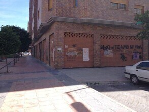 Retail in Coslada, Madrid to rent Interior Photo- Image 1 of 2