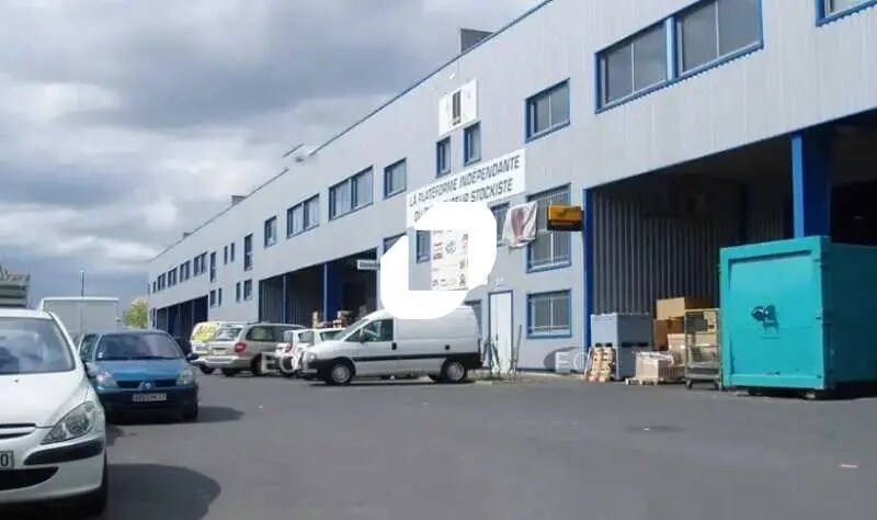 Light Industrial in Gennevilliers to rent Building Photo- Image 1 of 4