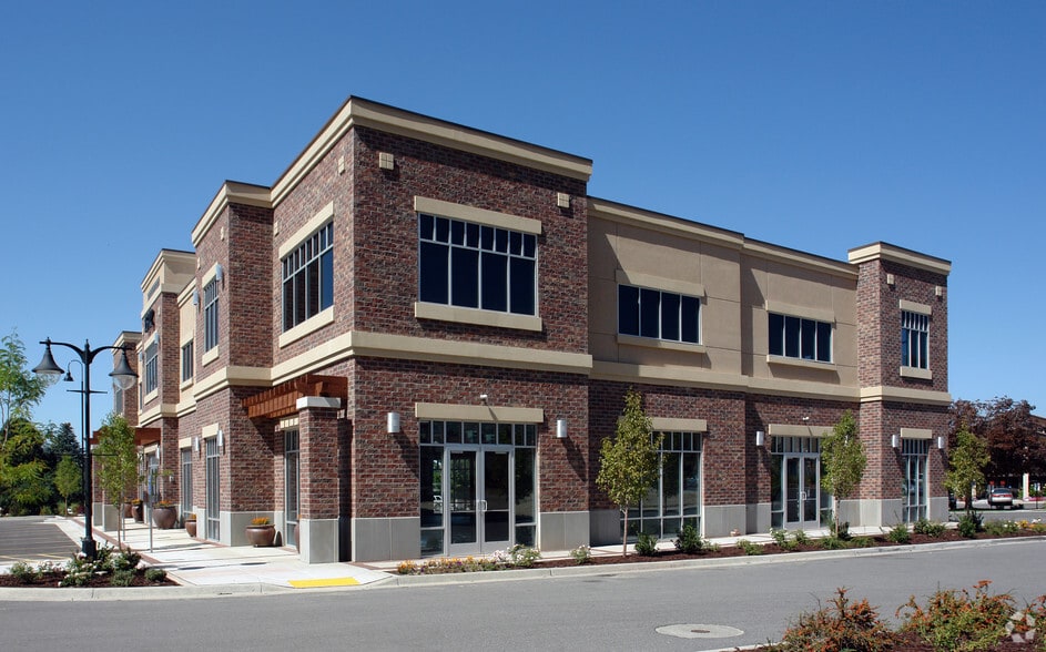 1560 Renaissance Towne Dr, Bountiful, UT to rent - Building Photo - Image 2 of 3